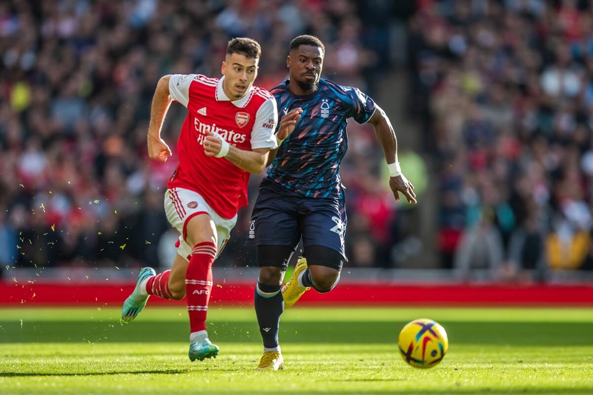 Gabriel Martinelli i Serge Aurier