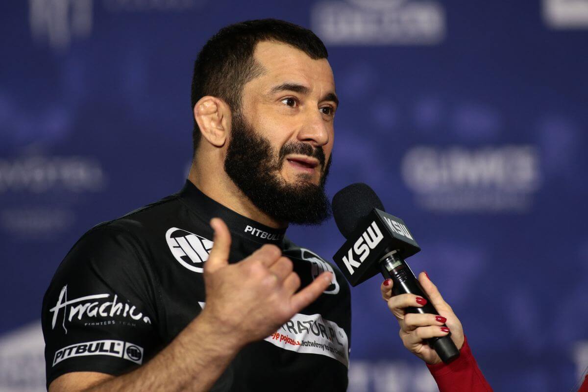 Mamed Khalidov