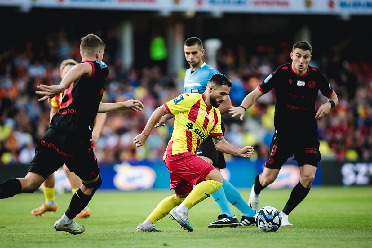 Korona Kielce - Widzew Łódź