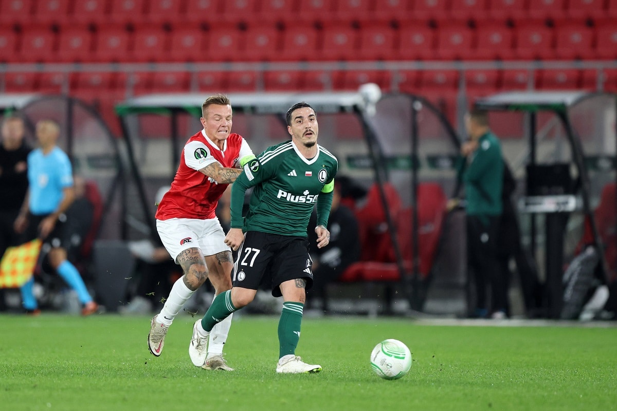 Josue (AZ Alkmaar - Legia)