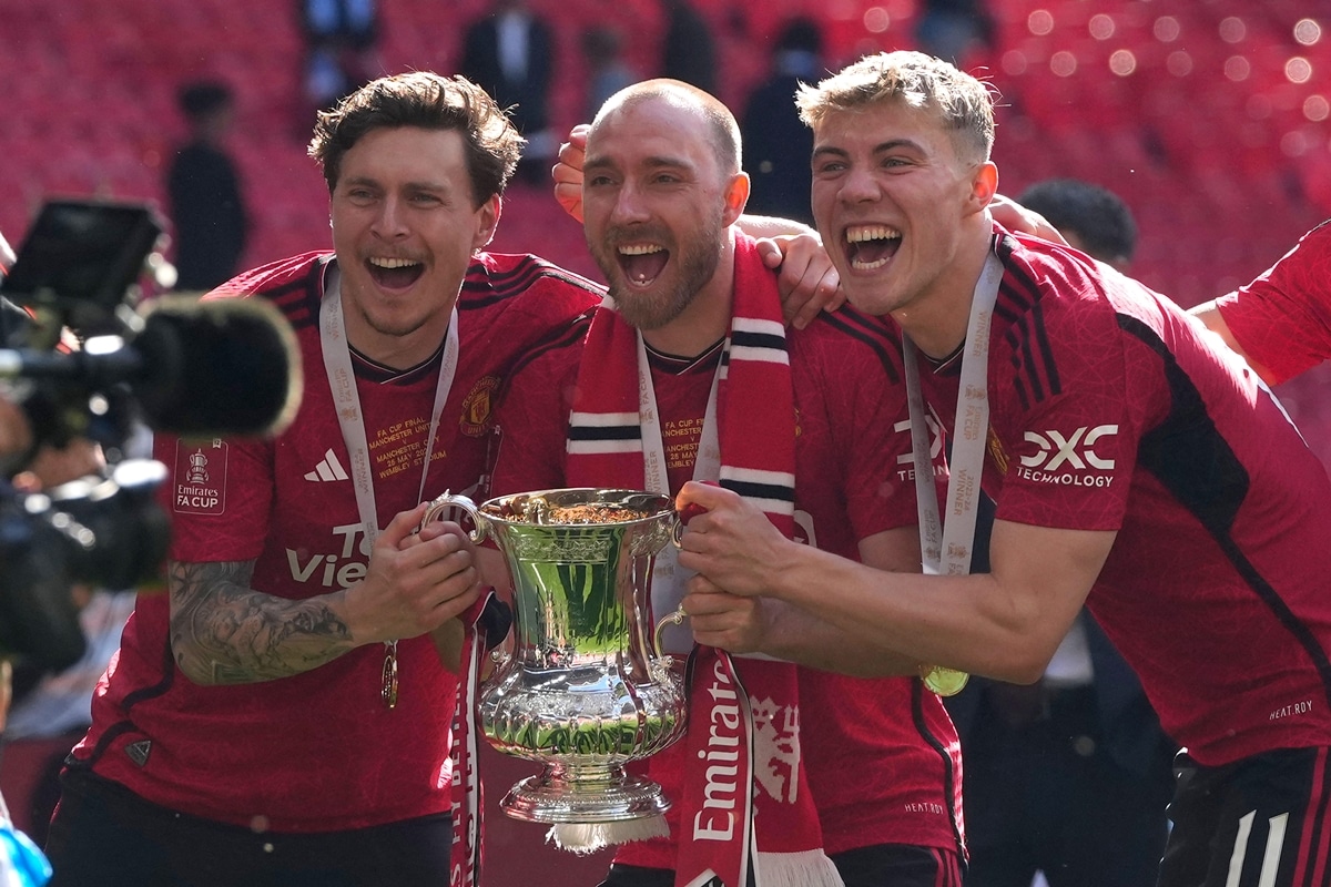 Christian Eriksen, Victor Lindelof i Rasmus Hojlund