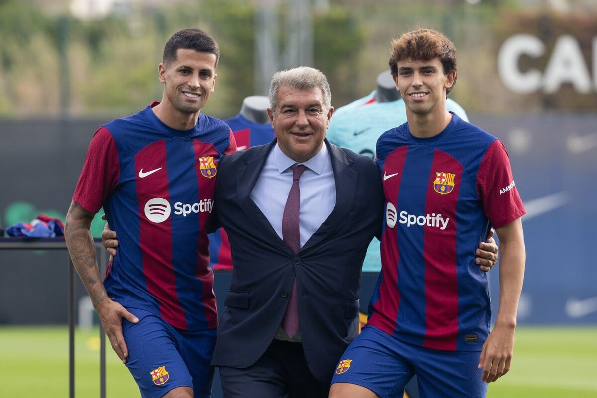 Joao Cancelo, Joan Laporta, Joao Felix