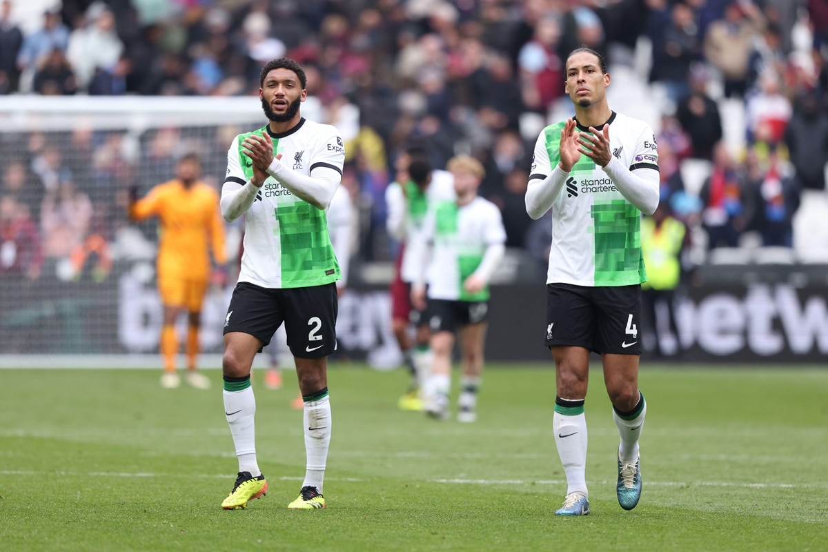 Joe Gomez i Virgil van Dijk