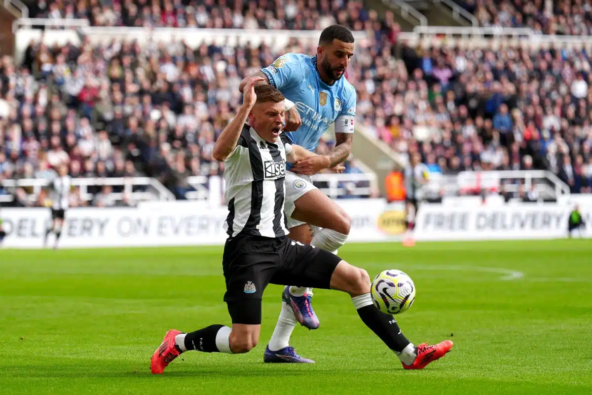 Harvey Barnes oraz Kyle Walker