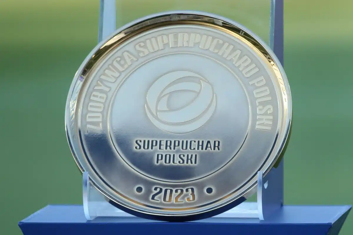 Trofeum za Superpuchar Polski